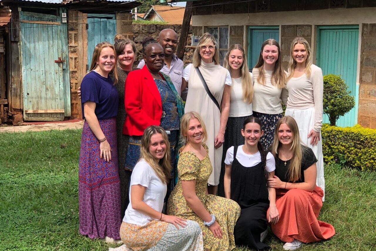 Nursing students and faculty in Kenya during a global trip