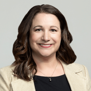 Kim Powell Headshot