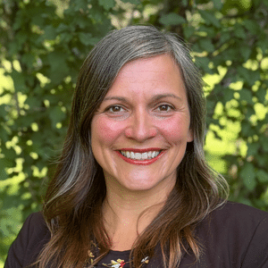 Stacy Gunnoe headshot